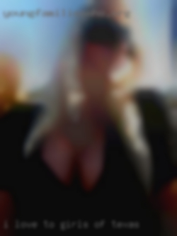 I love to have fun and girls of Texas role play.