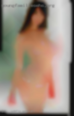 I'm  very woman in CT clean and discreet.