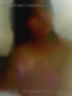 Looking  for female Chippewa Falls, WI with similar looks.