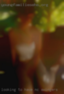 Looking to have NC swingers fun and  be discreet.